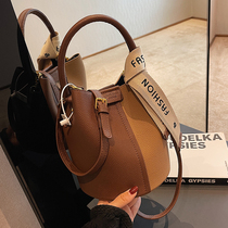 Hong Kong CKWU Sense Small Bag Bag 2023 New Tide Slide Handbag Bag Bag Backet Backet