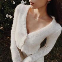 Fashion blogger homematy V collar button button long sleeve short style cardiovert ~ horse fur knit sweaters