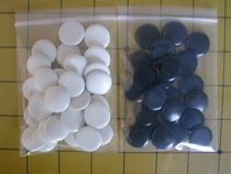 Small go plastic childrens cartoon Backgammon bag small go without a plate black and white single side convex 18mm piece