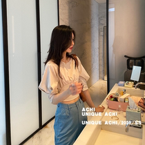 ACHI dayaike short half-sleeve top womens 2020 new white design sense round neck slim bubble sleeve T-shirt