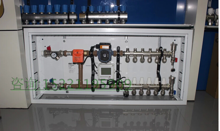 拆装式地暖分水器箱子地暖分水器遮挡箱体暗箱明装箱分水箱铁箱子