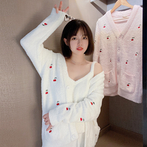 Cherry soft pajamas womens winter three-piece set suspender long-sleeved sweet velvet thickened coral velvet autumn and winter home clothes