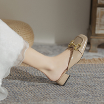 Baotou half slippers female summer outside wear 2021 New Wild with net red half Care fashion horse Title buckle cool drag girl