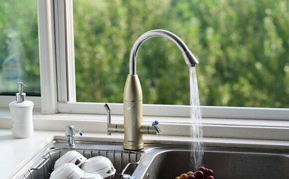 电热水龙头正确打开方式,即开即热又防爆