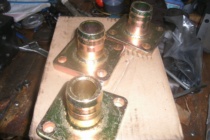 Oil pump flange interface 550 oil pump inlet and outlet