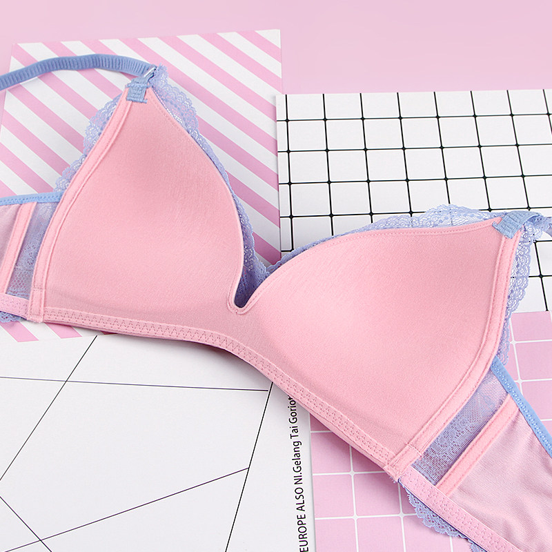 Бюстгальтер-треугольник Lolita Shade со съемными вкладышами купить со скидкой в секс шопе  Женское белье, одежда  Пляжная одежда