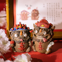 Bride and groom new wedding gifts couples wedding anniversaries high-end luxury husbands and wives