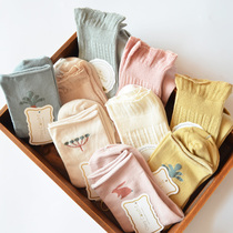 Moon socks women cotton breathable sweat absorption maternal postpartum special tube loose mouth sleep pregnant women socks Spring and Autumn Winter