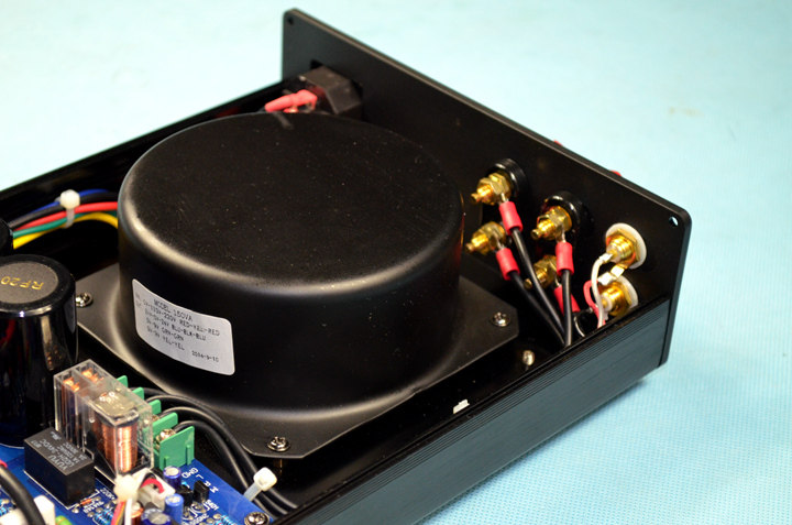 ha2002超甲类功放机(带耳放输出)耳放 参考名机电路