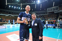 Spot a set of volleyball suits quick-drying and breathable Polish mens volleyball league Warsaw with a large amount of discount