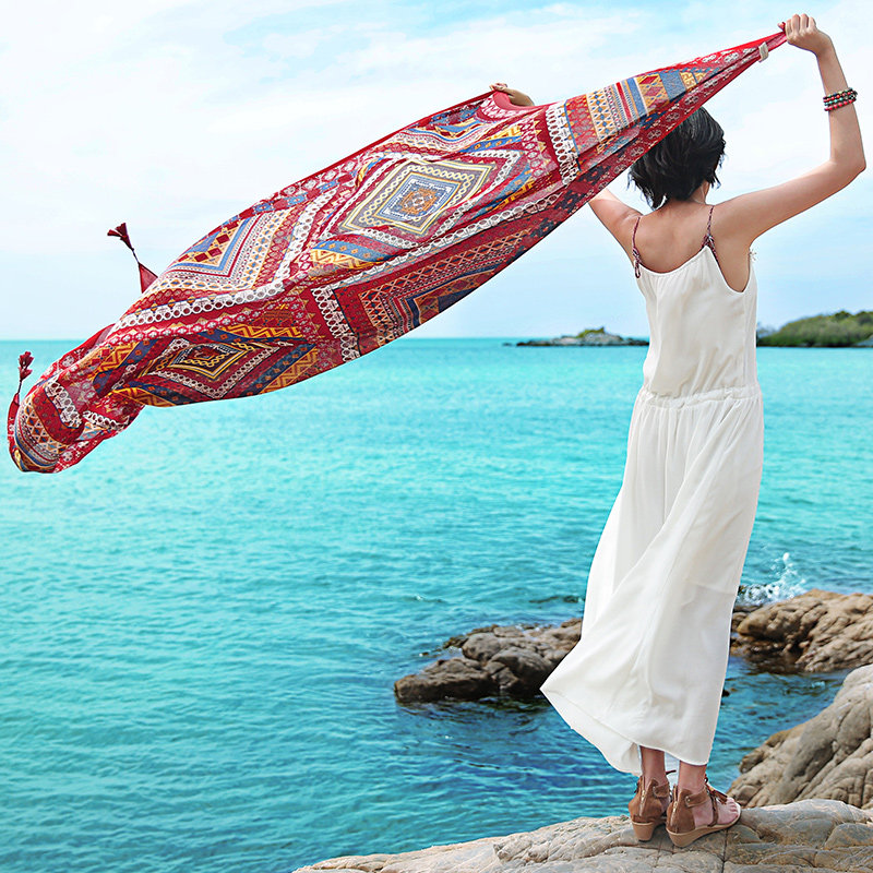 度假小姐民族风披肩海边围巾两用超大沙滩巾流苏纱巾旅游度假
