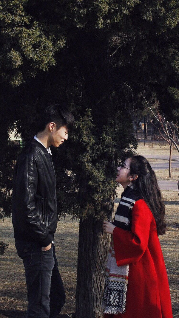 女票155 ,男票193,38cm身高差.