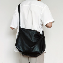 Korean casual shoulder bag soft leather shoulder bag lazy mens bag womens large capacity messenger bag student schoolbag tide