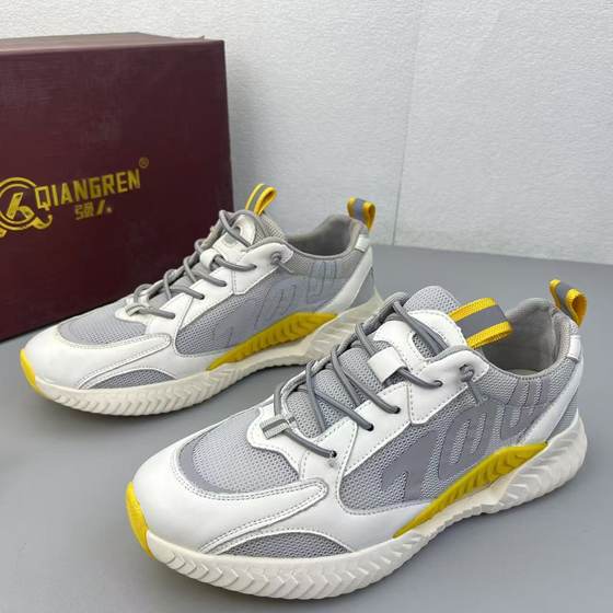 39 brand removal of cabinets and handling genuine leather men's shoes outdoor popular low-top sports shoes summer new versatile casual shoes
39 brand removal of cabinets and handling genuine leather men's shoes outdoor popular low-top sports shoes summer new versatile casual shoes