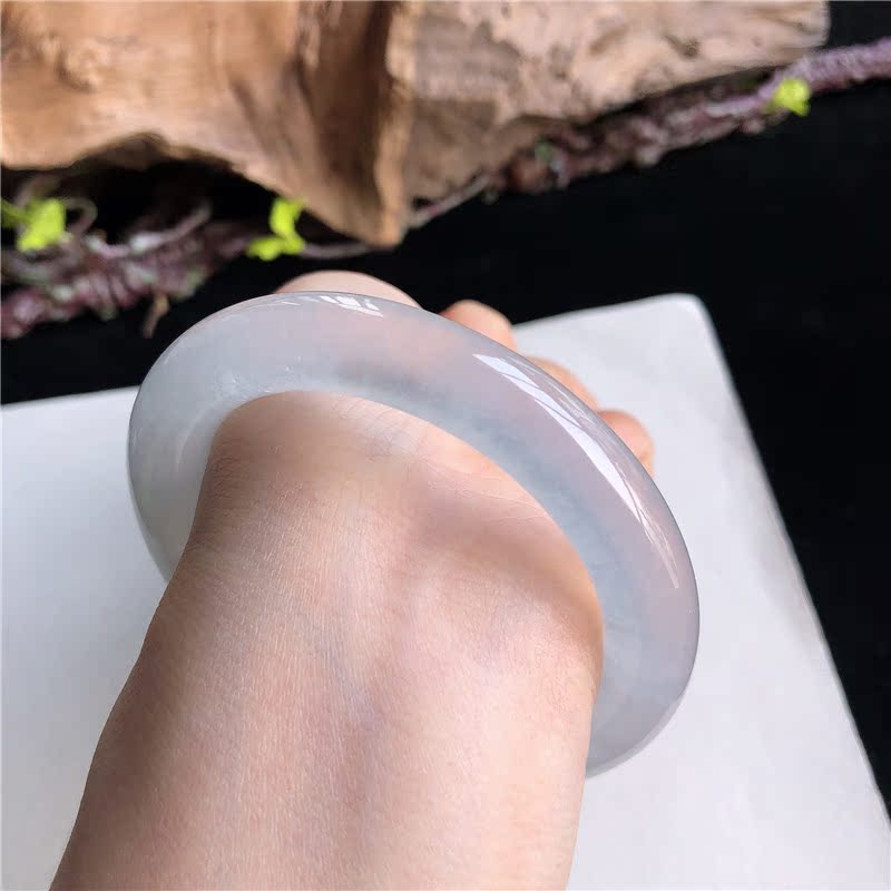 10月新品 鸿玉翡翠55圈口冰种白冰起光圆条手镯正品36B81013