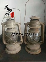 Old objects old horse lamp iron old kerosene lamp portable lamp old lamp old lamp antique folk nostalgic collection