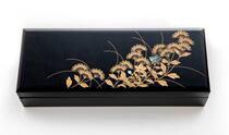 : Japanese made (Kyoto lacquerware elephant) grass flower high-grade wooden gem box first jewelry jewelry box