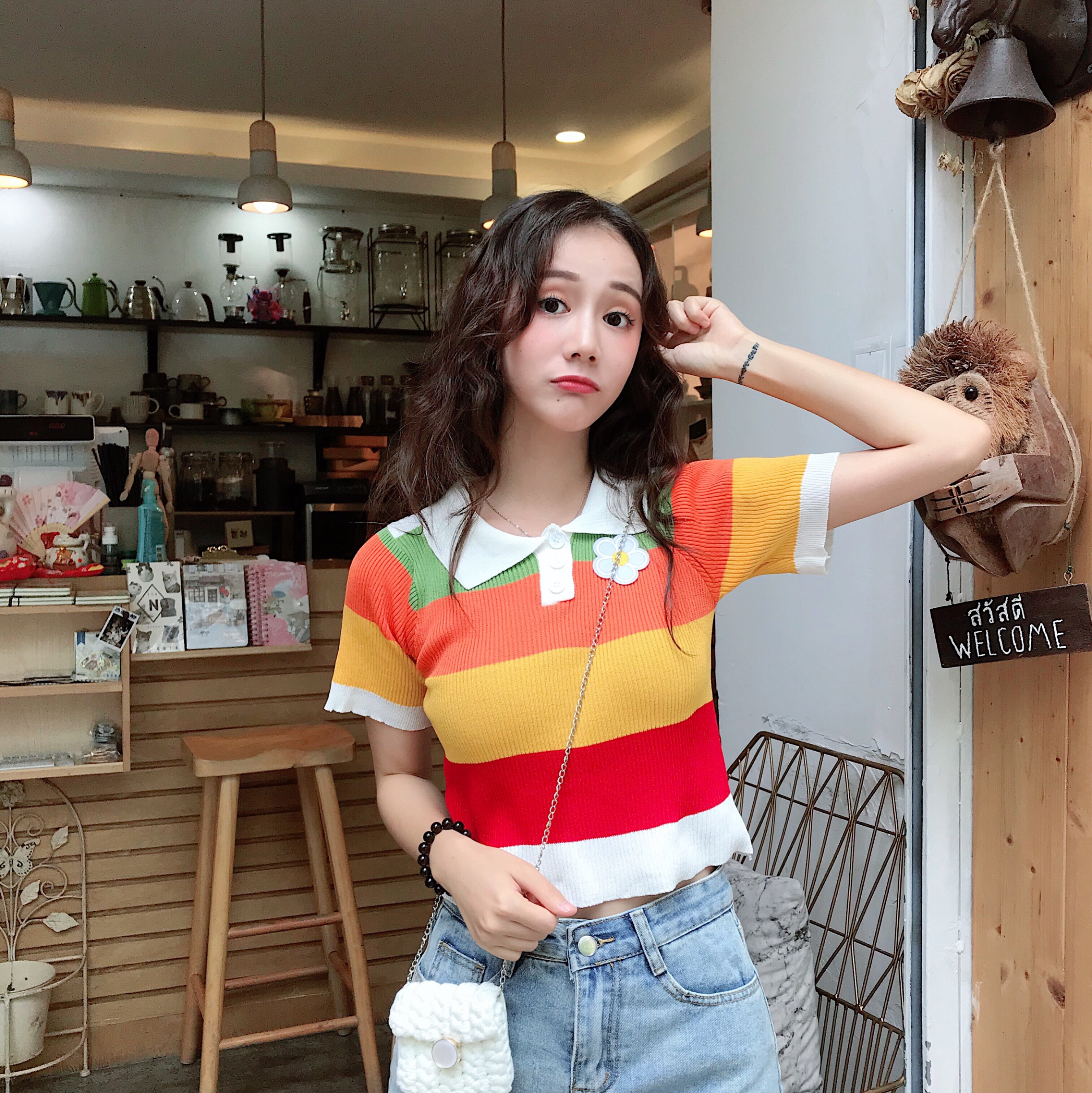 实拍实价控价24 泫雅彩虹撞色 polo领花朵 短款短袖针织上衣