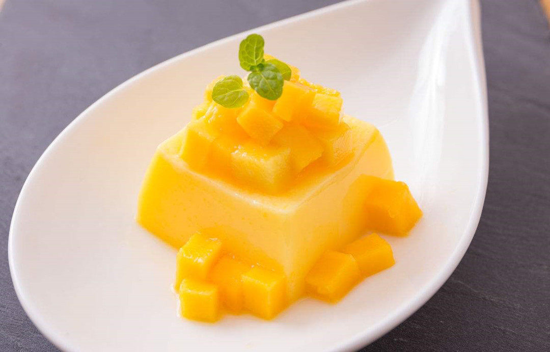 酸酸甜甜好滋味,自制芒果布丁杯