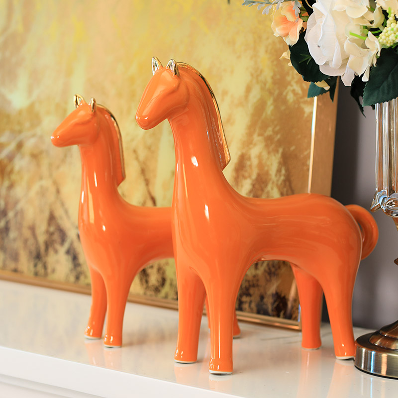 Contracted and I Scandinavian color ceramic horse furnishing articles TV ark, creative arts and crafts gift home sitting room adornment