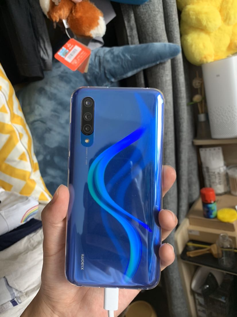 小米cc9屏幕指纹智能三摄手机