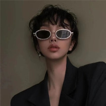 2022 new oval insert drilling glasses mesh red name Yuanyuan Extravagant Stylish sunglasses Fashion retro personality Korean