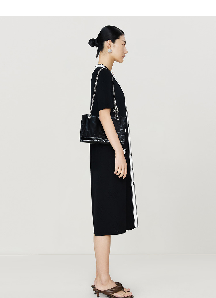 【新能量黑裙】玛丝菲尔2023年夏季新款黑白撞色休闲针织连衣裙女