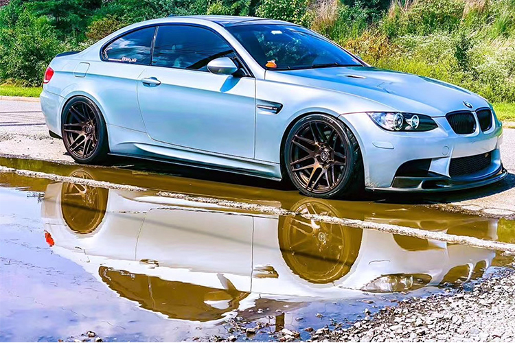 适用于e90e92e93宝马m3改装包围碳纤维前唇侧裙后唇尾翼中网包角