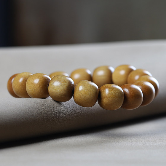 Dongjia 샌달 우드 오래된 구슬 팔찌 남성 및 여성 팔찌 Wenhua Buddhist Beads Rosary Beads Mahogany 인기 보석 나무 목재 보석 Dongjia 샌달 우드 오래된 구슬 팔찌 남성 및 여성 팔찌 Wenhua Buddhist Beads Rosary Beads Mahogany 인기 보석 나무 목재 보석