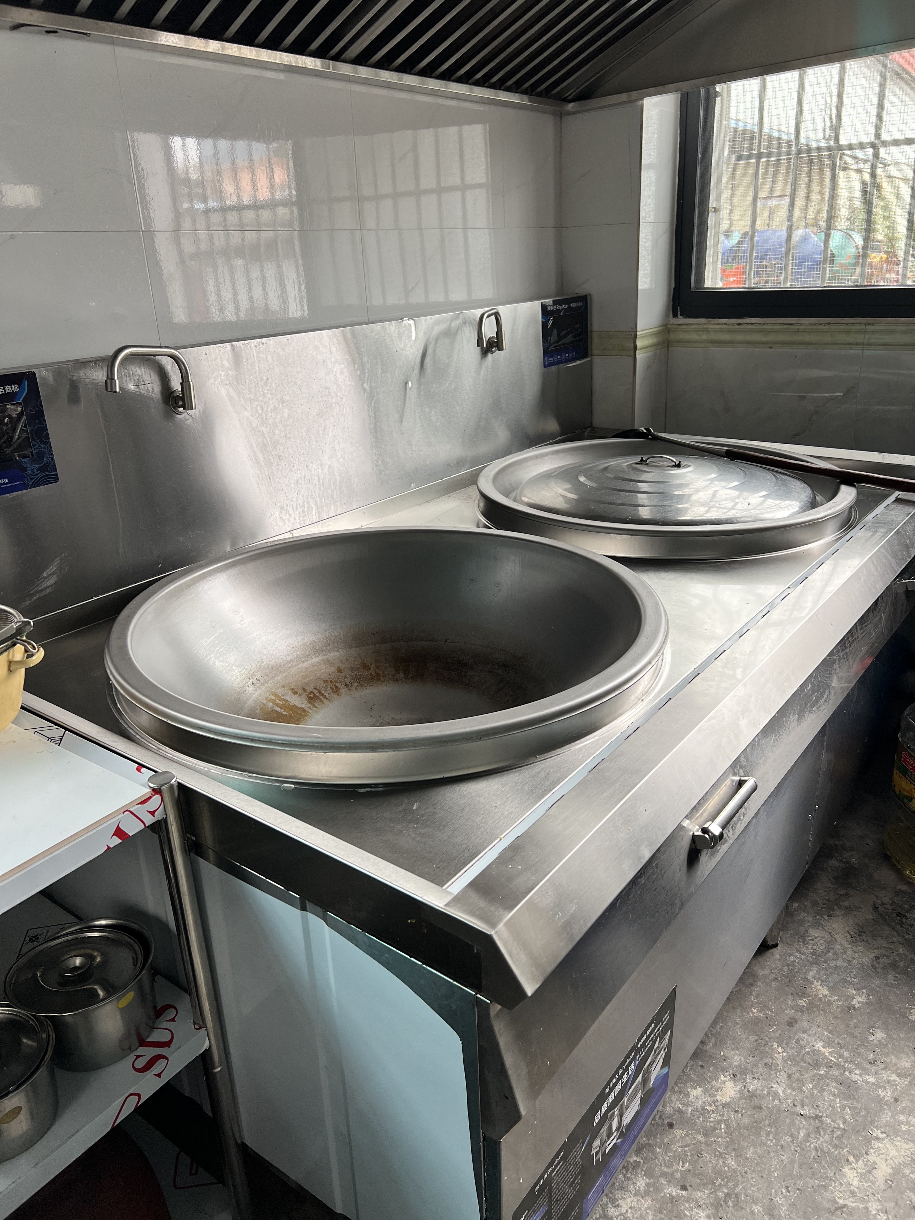 荣事达电热大锅灶电磁炉商用款食堂电灶台电猛火灶羊肉汤锅电炒炉