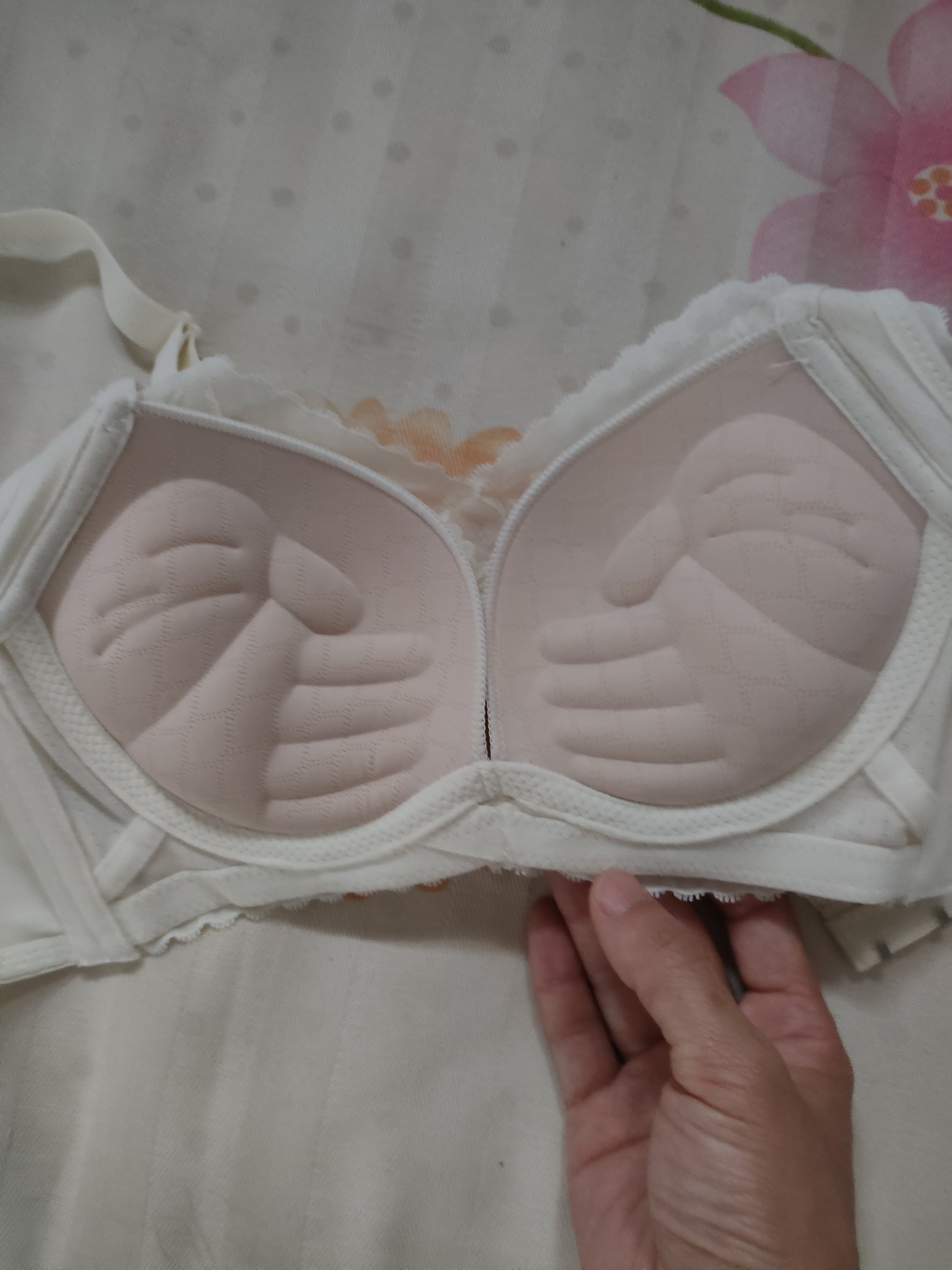 抹胸内衣女无钢圈聚拢少女文胸防走光胸罩好用么