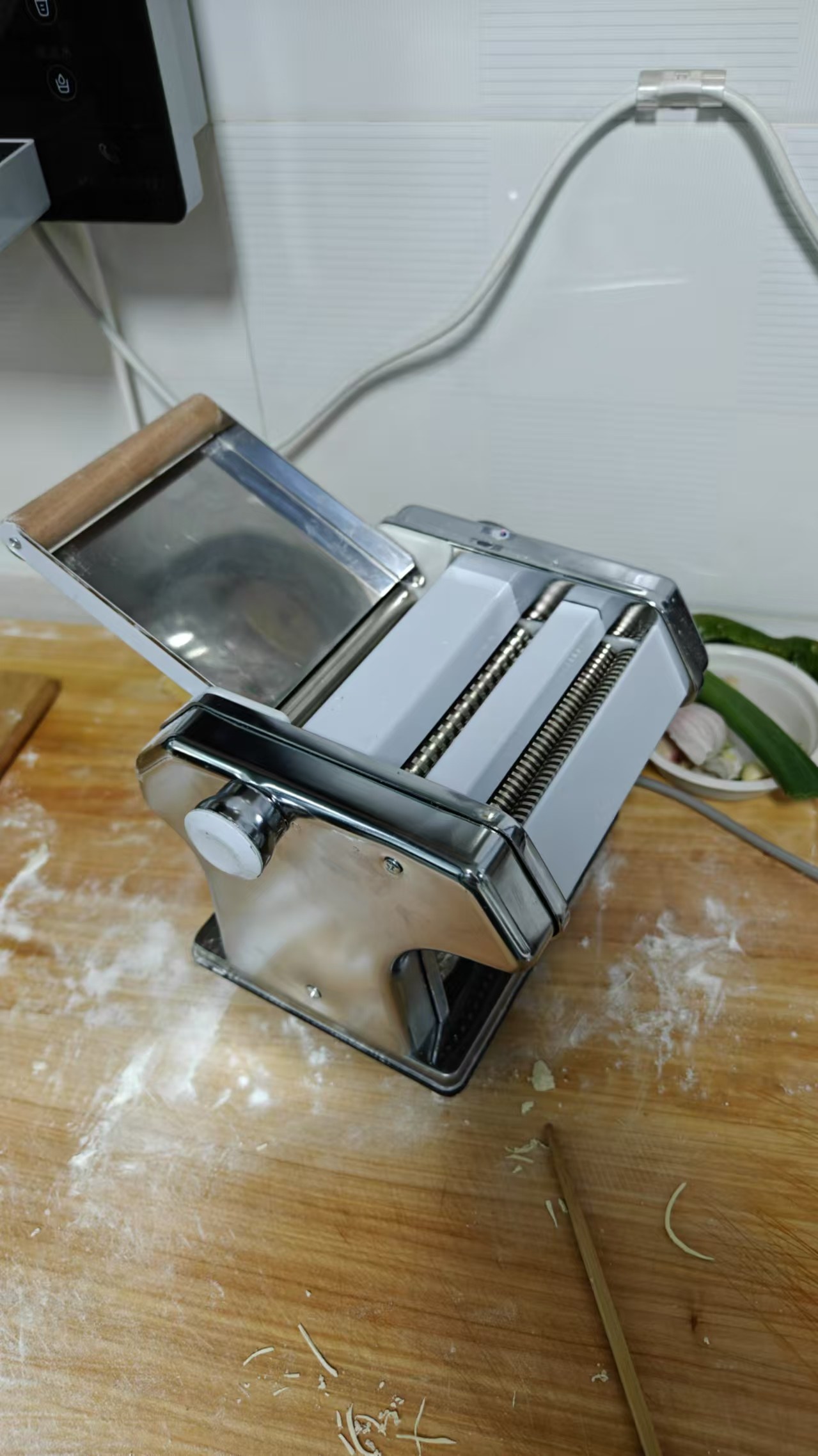 龙口复兴带板电动压面机饺子皮馄饨皮多功能面条机家用小型擀面机