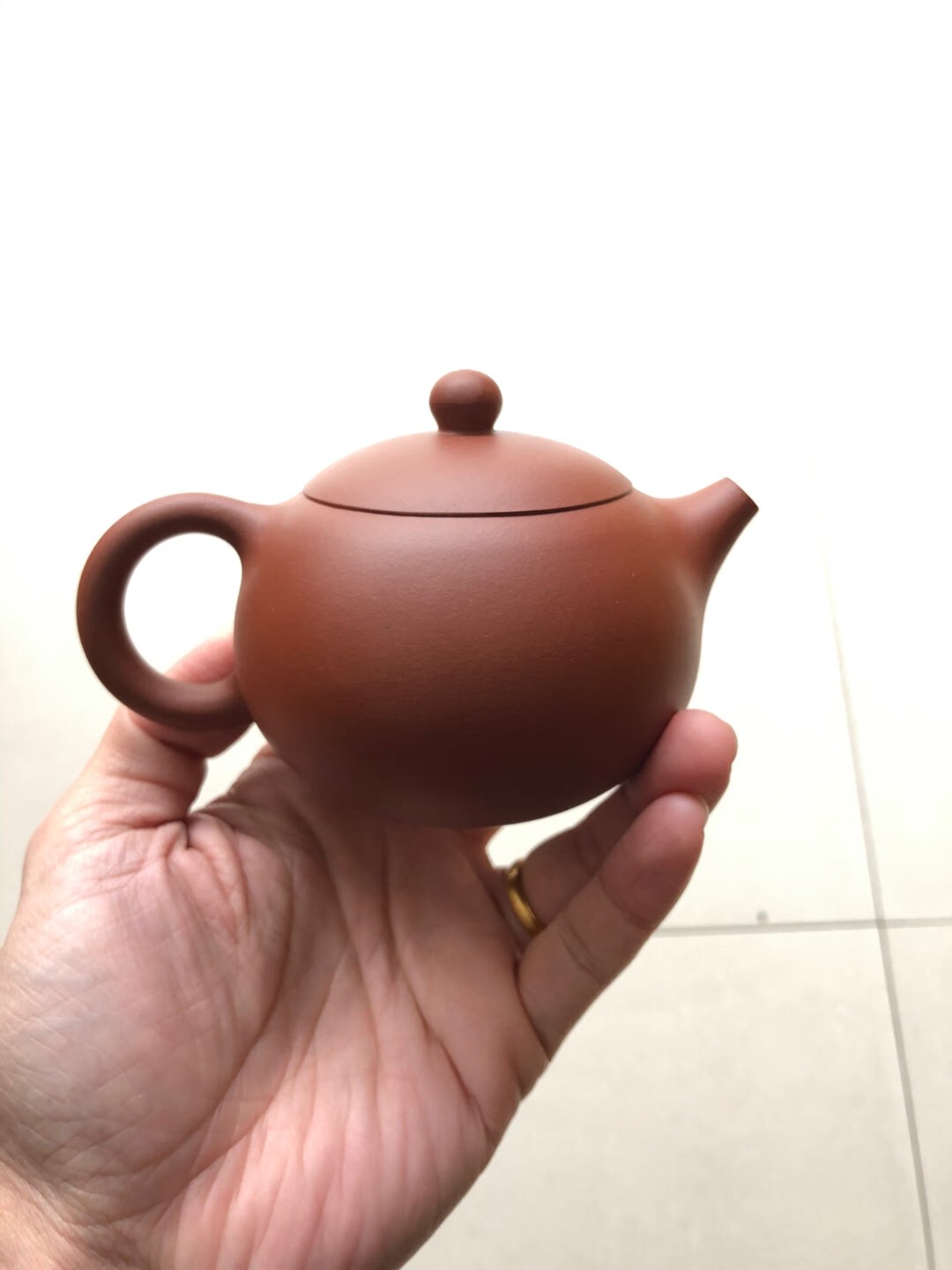 small red mud, about 230cc, selected from raw ore, small red mud, fine texture, mud color