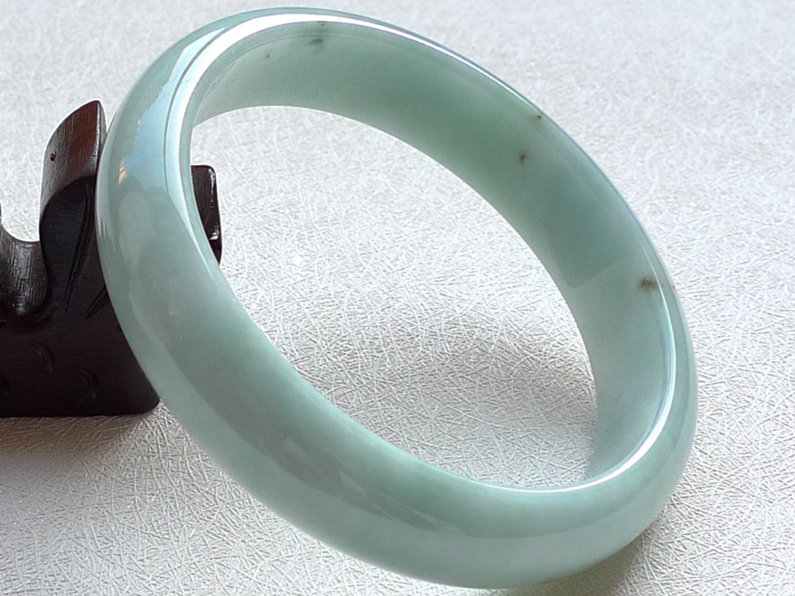 6mm翡翠手镯正品缅甸天然玉石a货老坑种浅绿大圈口玉镯66.21克