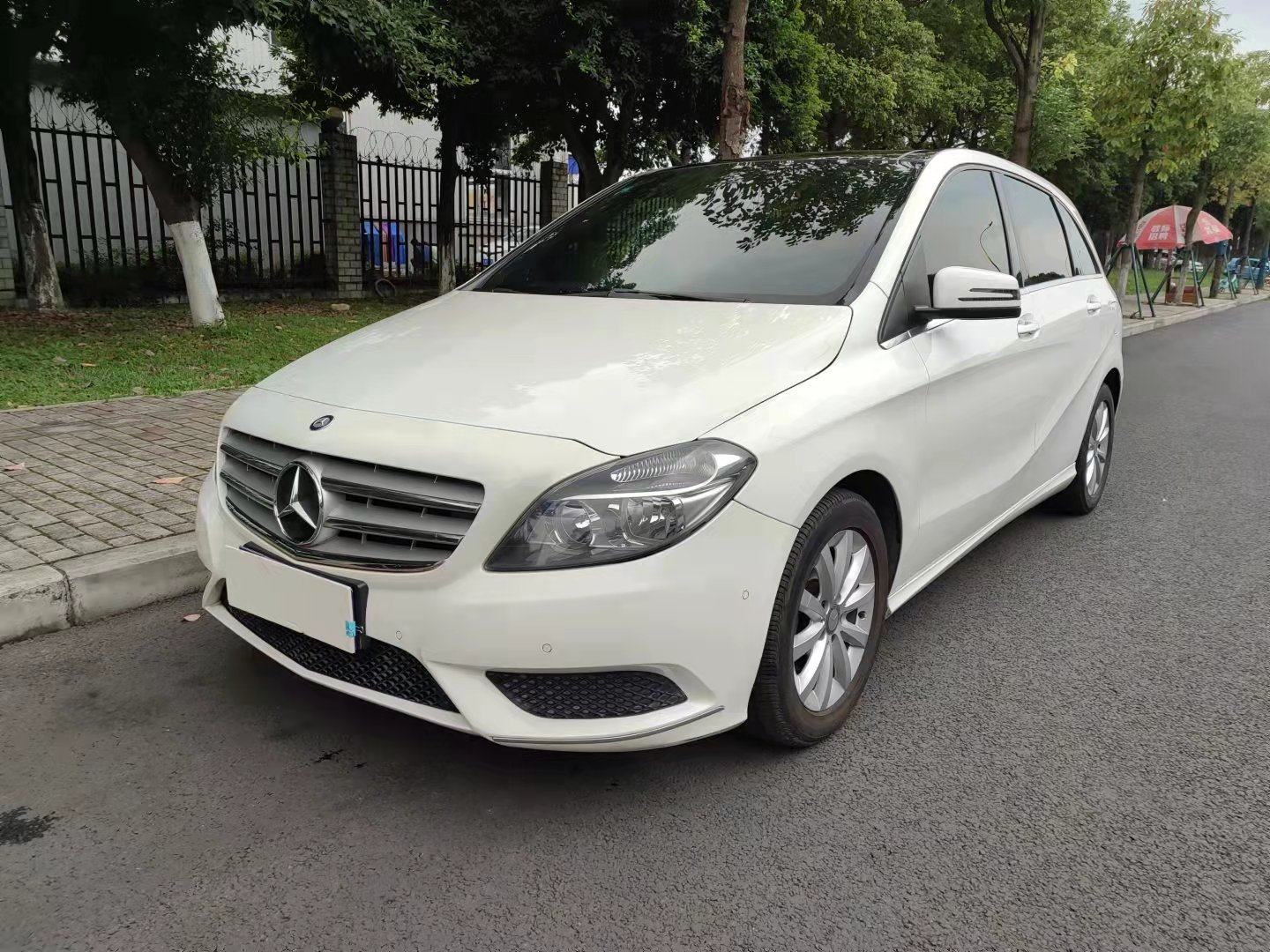 (资产处置)奔驰b180 1.