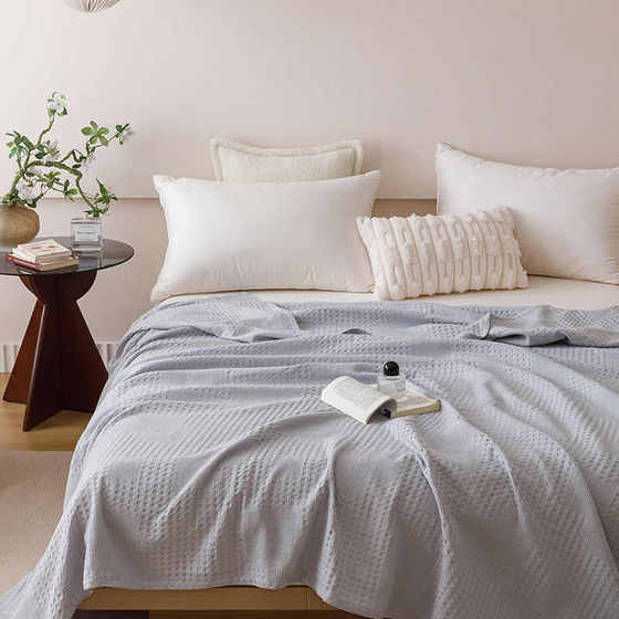 Class A full cotton towel quilt summer quilt cover blanket multifunctional thin sofa blanket office leisure blanket air conditioning quilt sheet
Class A full cotton towel quilt summer quilt cover blanket multifunctional thin sofa blanket office leisure blanket air conditioning quilt sheet