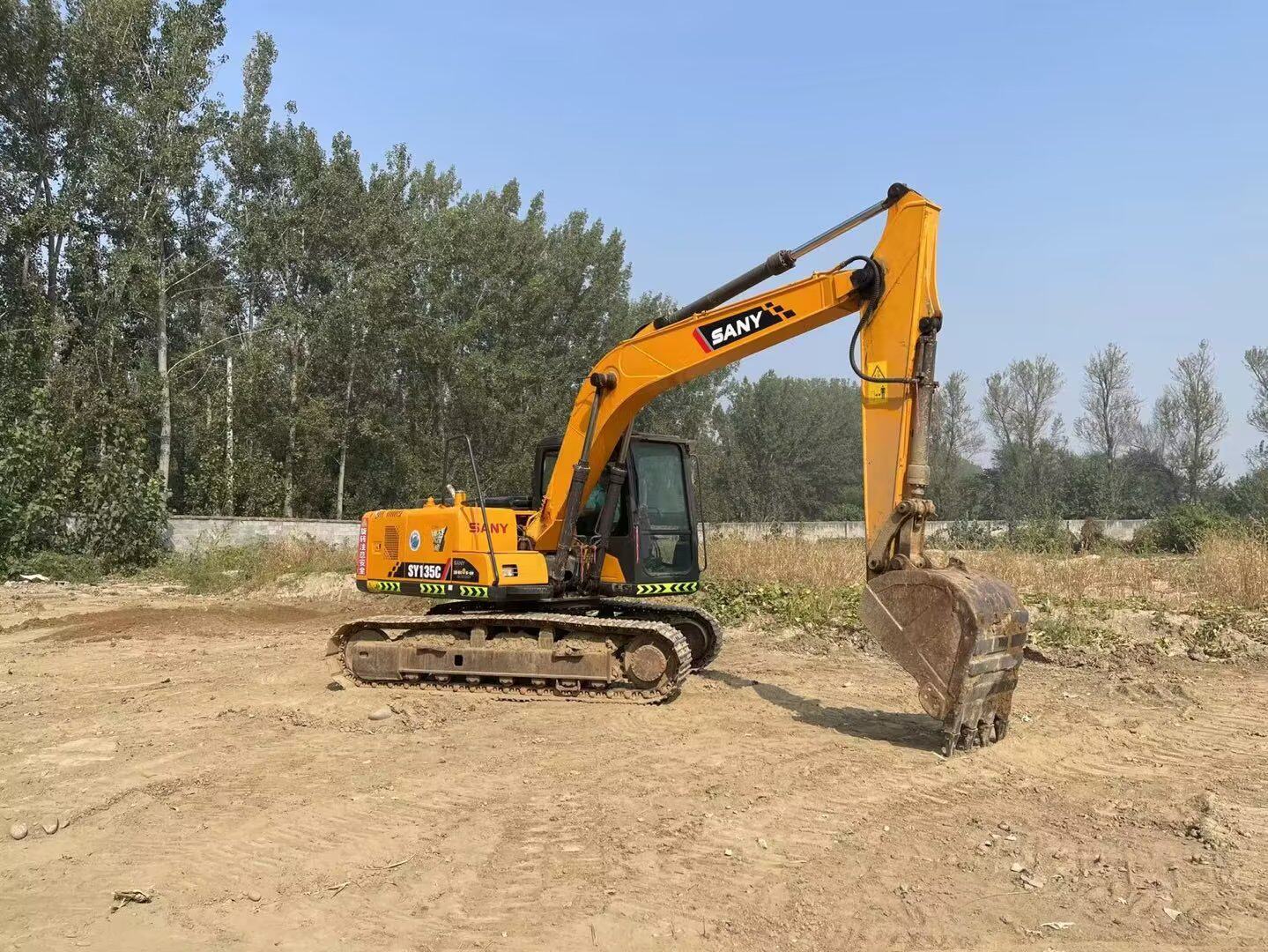 三一135型挖掘机 - 资产处置 - 阿里资产