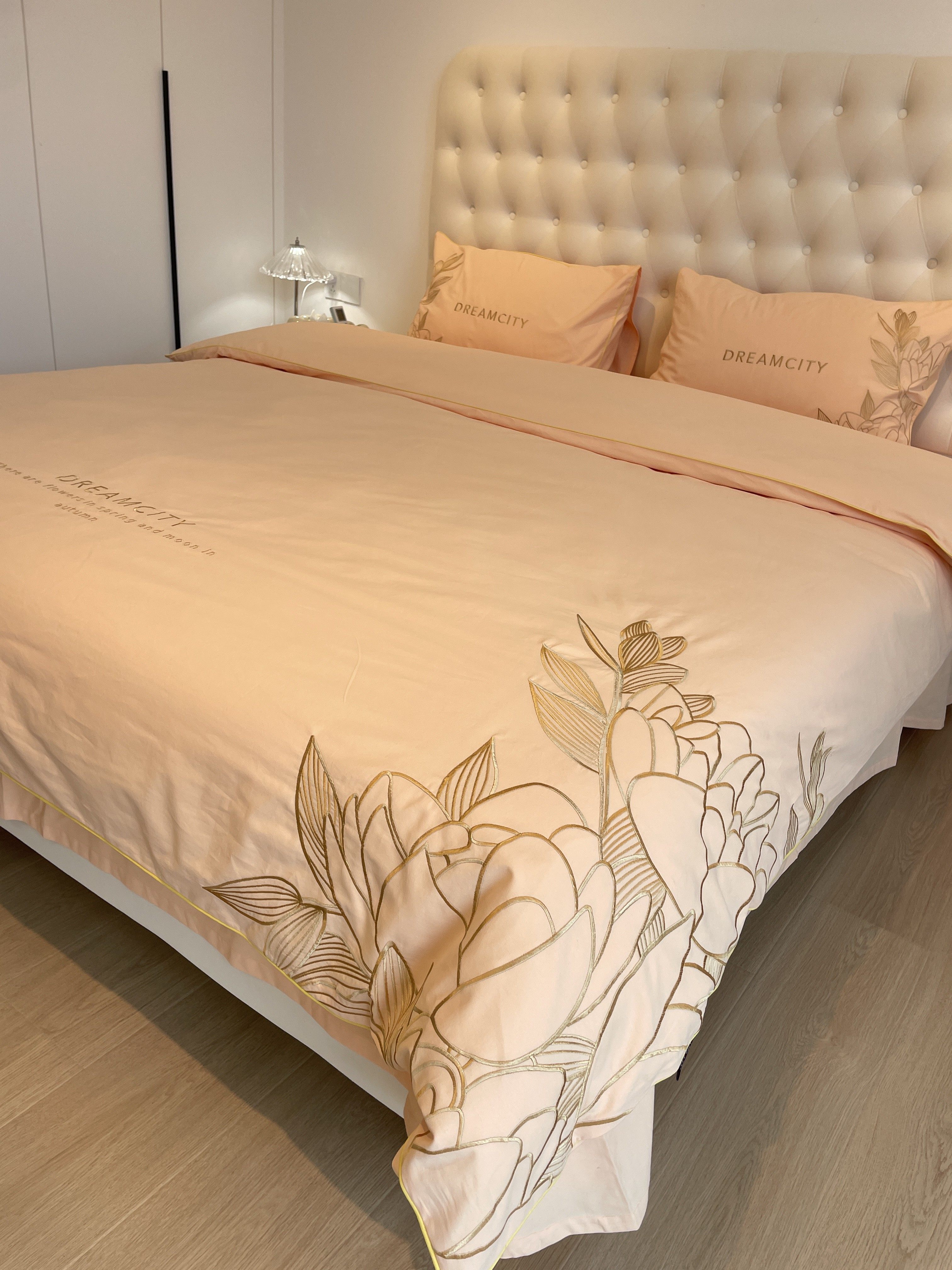 a类全棉磨毛四件套秋冬季加厚纯棉被套床单法式高档刺绣床上用品4