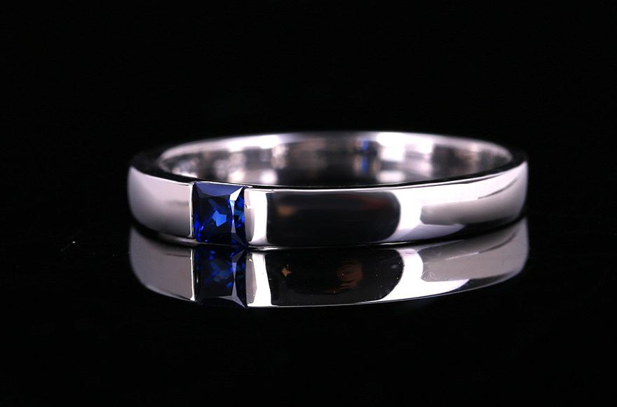 【无保留价】0.2克拉蓝宝石戒指 18k金镶 女戒 13号圈口