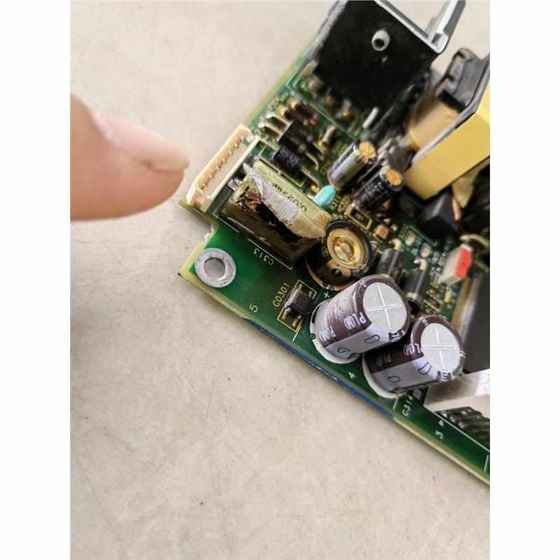 Schneider ATV58 인버터 마더 보드 03857970161A06 원래 수리되지 않은 커패시터 드럼 실제 사진 포함되지 않습니다. Schneider ATV58 인버터 마더 보드 03857970161A06 원래 수리되지 않은 커패시터 드럼 실제 사진 포함되지 않습니다.
