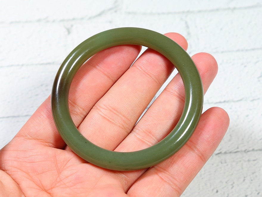 和田玉青黄玉手镯 56内径 32.35克