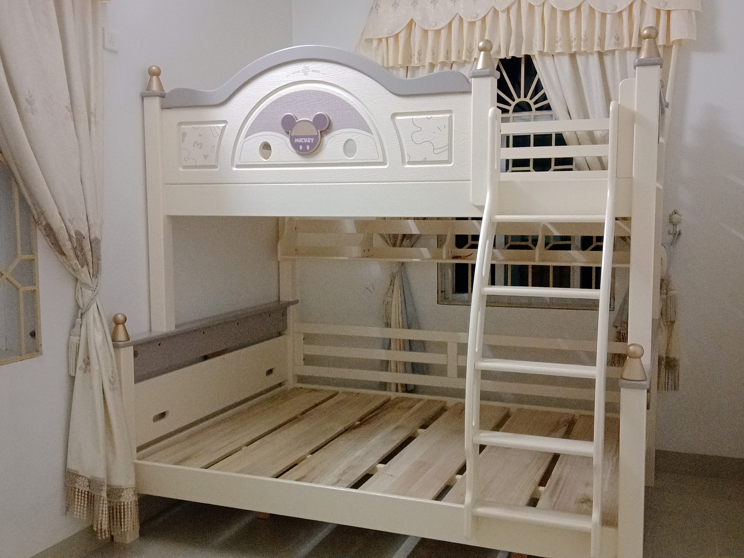 上下床全实木上下铺双层床小户型高低床男孩女孩简约米奇床