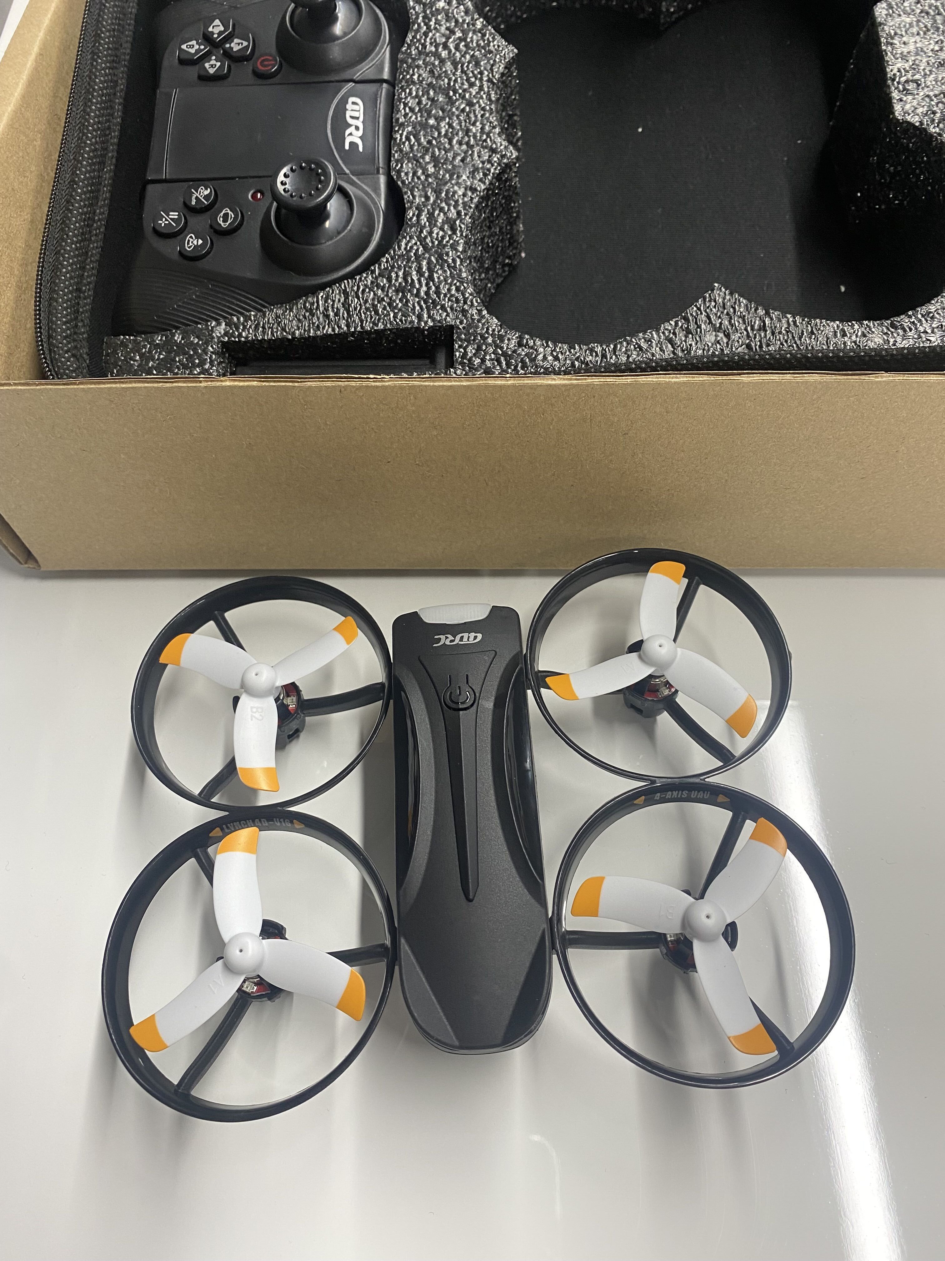 过新年网红爆款儿童遥控飞机益智5