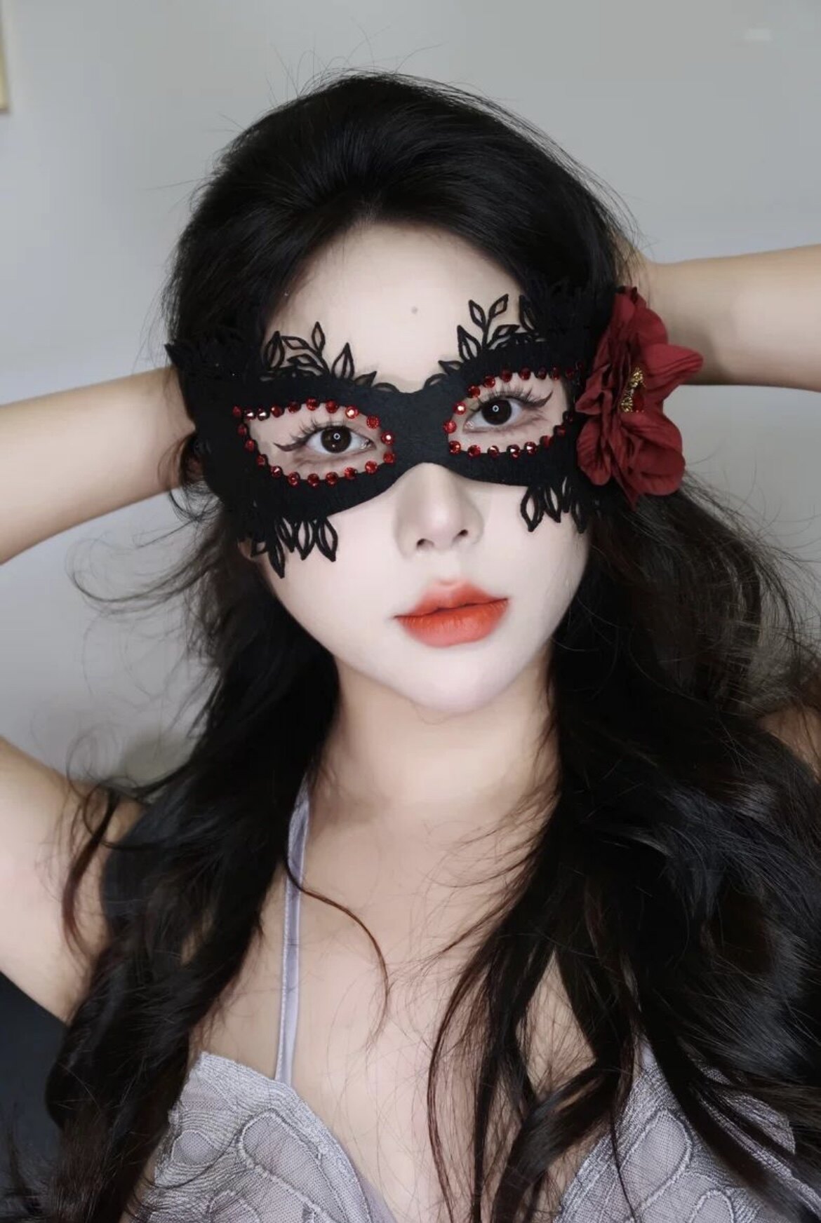 神秘恋人 派对晚会蕾丝亮钻镂空花朵舞会眼罩万圣cos装扮道具面罩