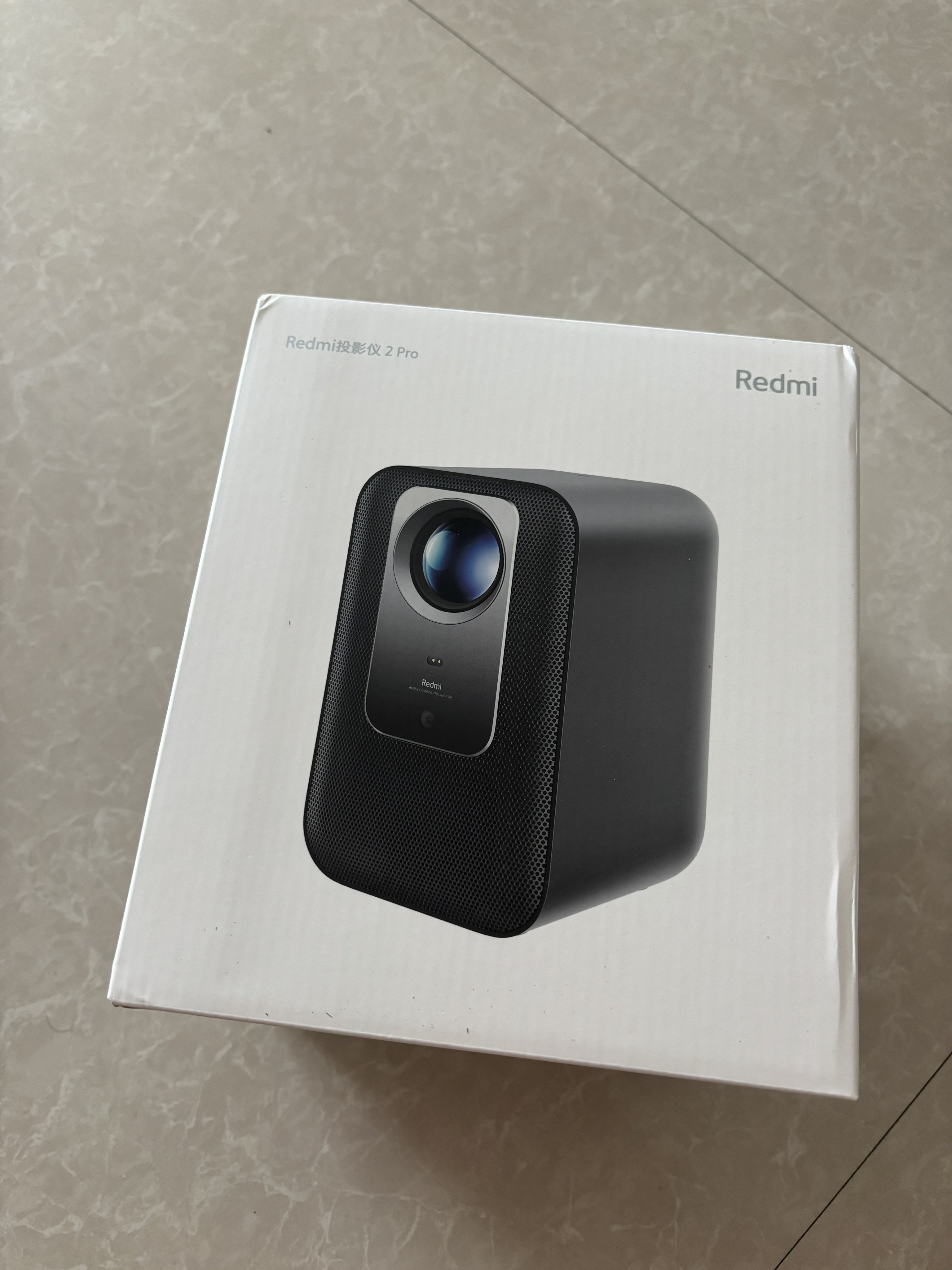 小米redmi 投影仪2 pro 智能家庭影院 无感对焦远场语音1080p分辨