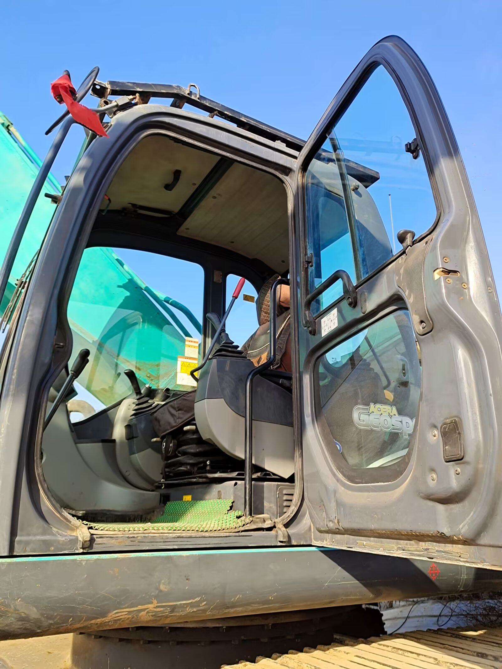 神钢480挖掘机 - 资产处置 - 阿里资产