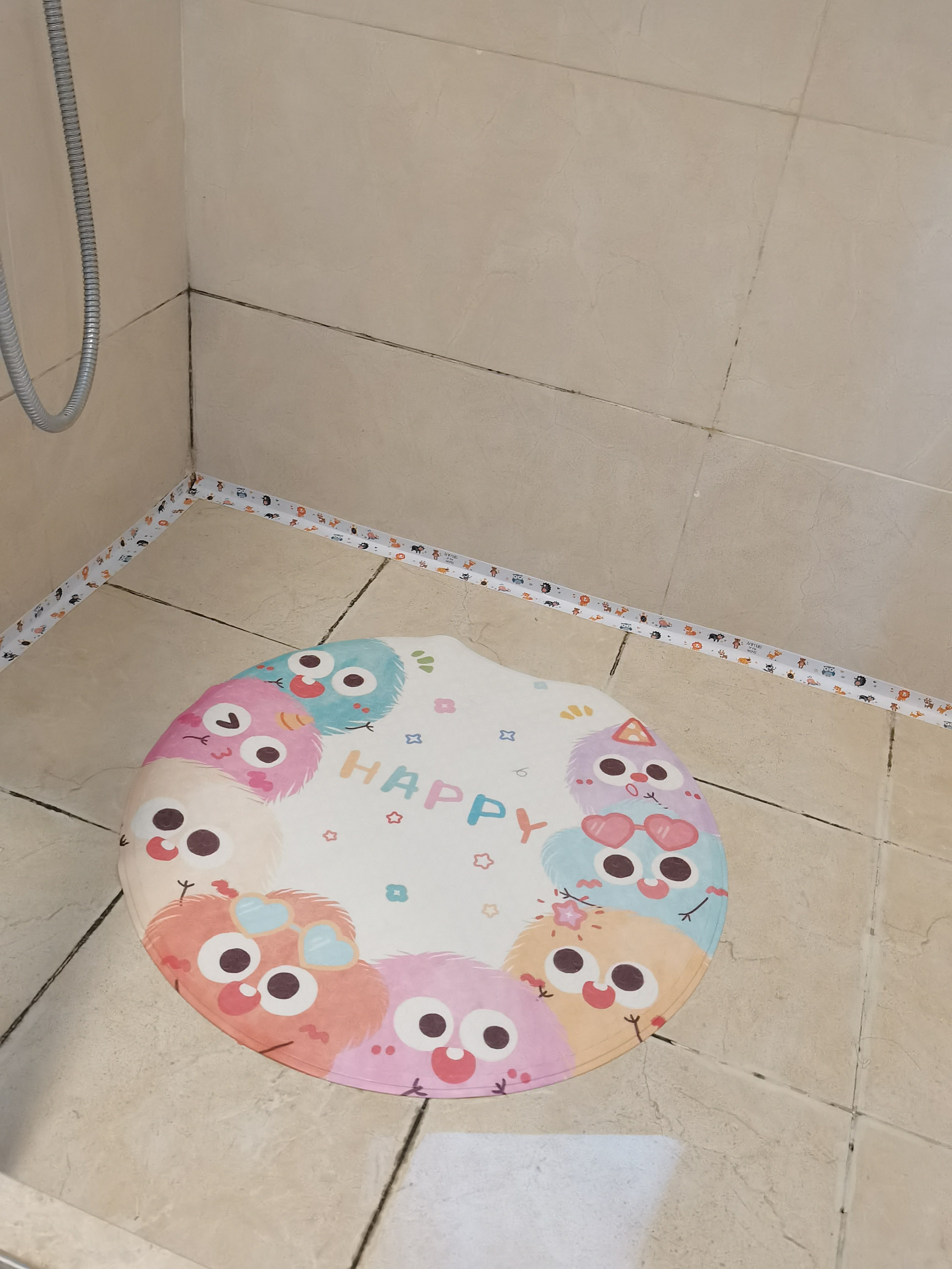 卡通浴室防滑垫圆形防摔地垫儿童卫生间淋浴洗澡防滑专用防水脚垫