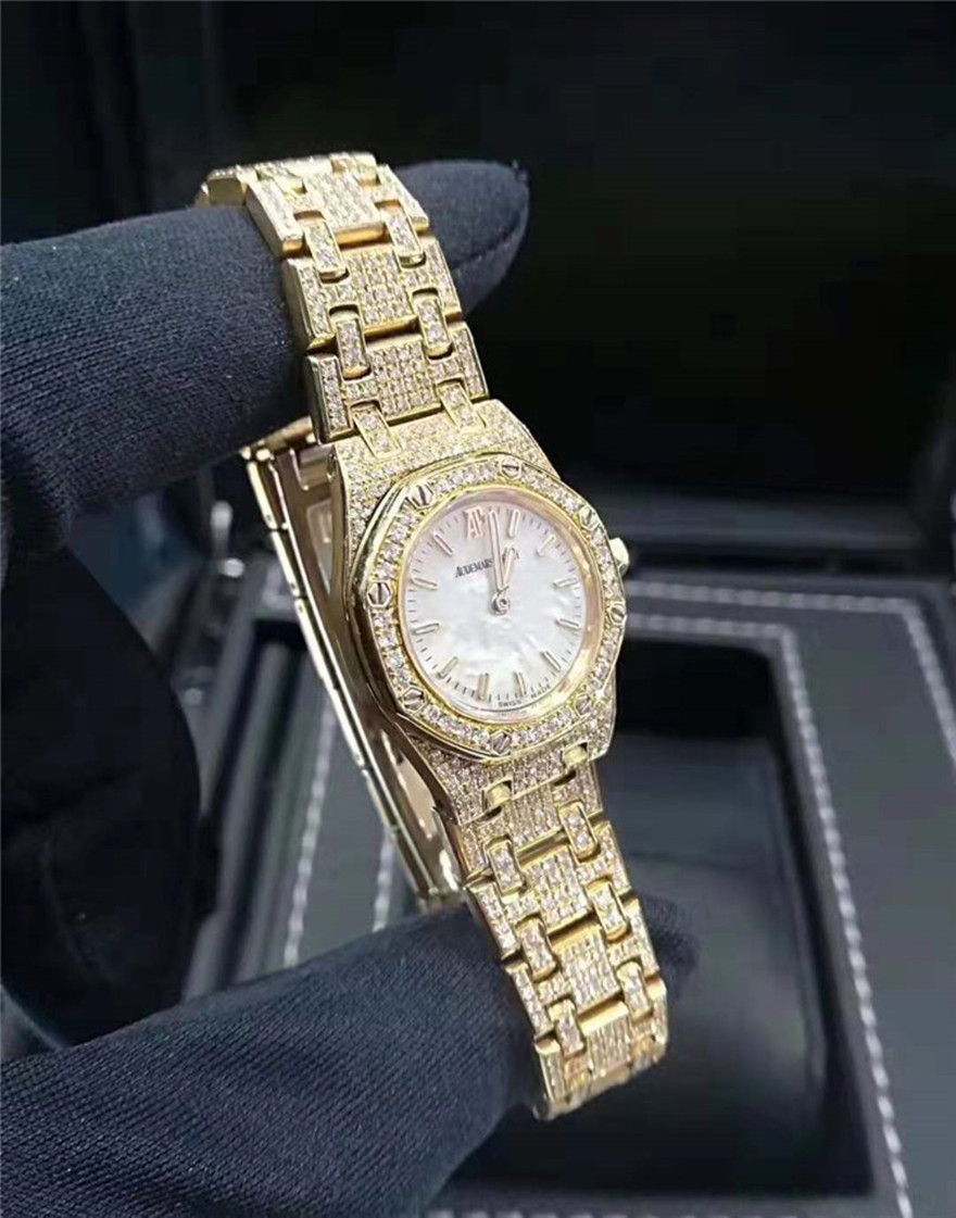 无保留价[9.5新] 爱彼手表 18k黄金 石英 女表 后镶钻