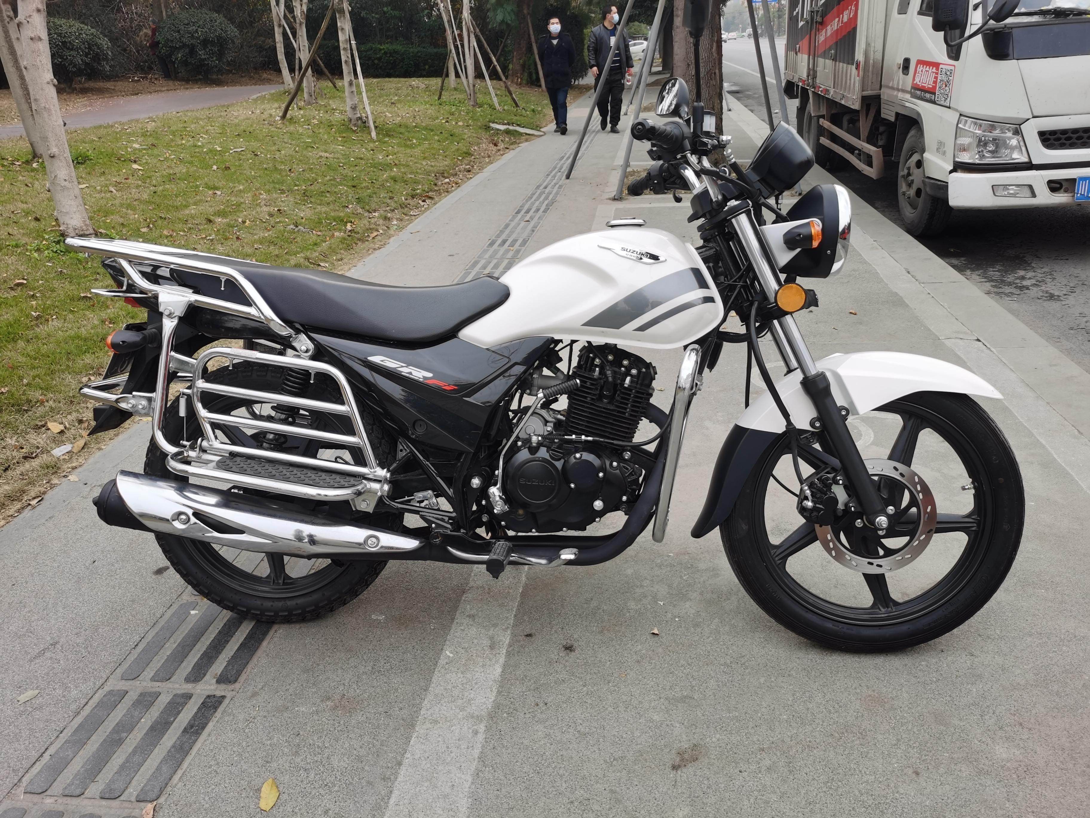 资产处置 21年轻骑铃木牌qs150-5 摩托车 可过户 (成都) - 资产处置