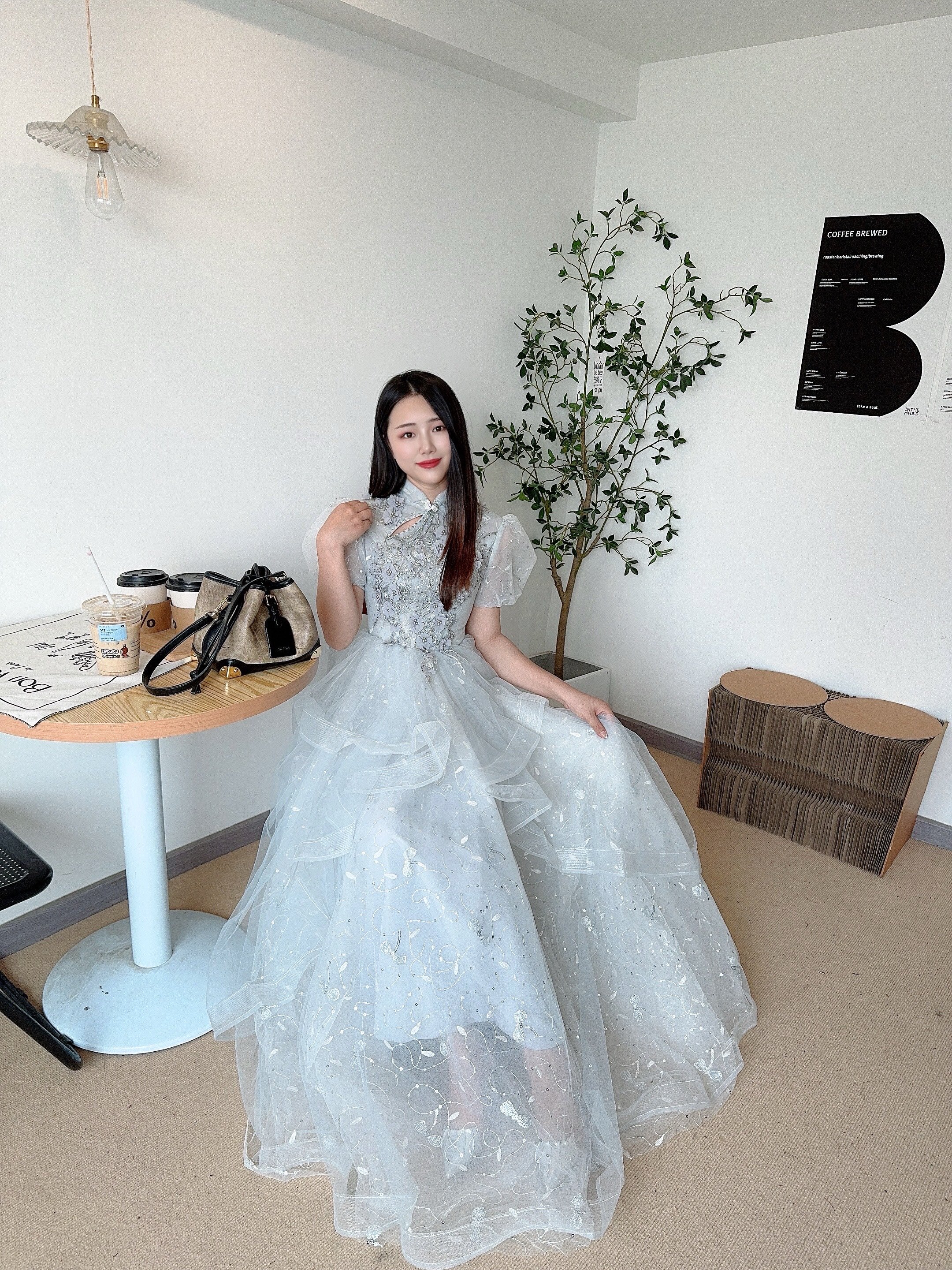 主持人晚礼服女2025新款高级感小众宴会气质成人礼灰色公主裙仙女